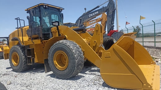 CATERPILLAR 962M CATERPILLAR 962M